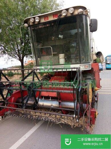 雷沃谷神收割機(jī)車況非常好