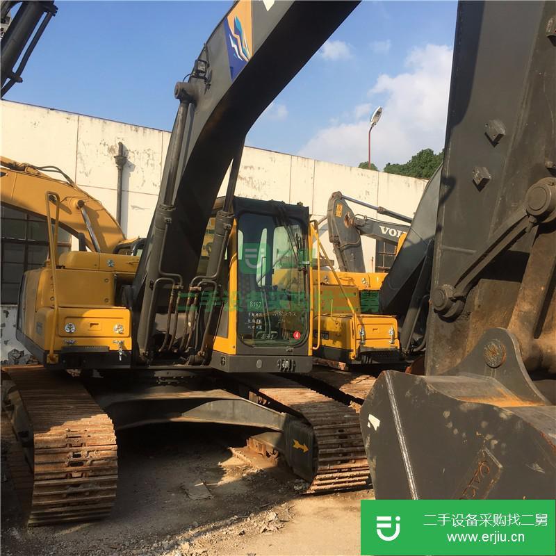 低價出售二手210挖掘機
