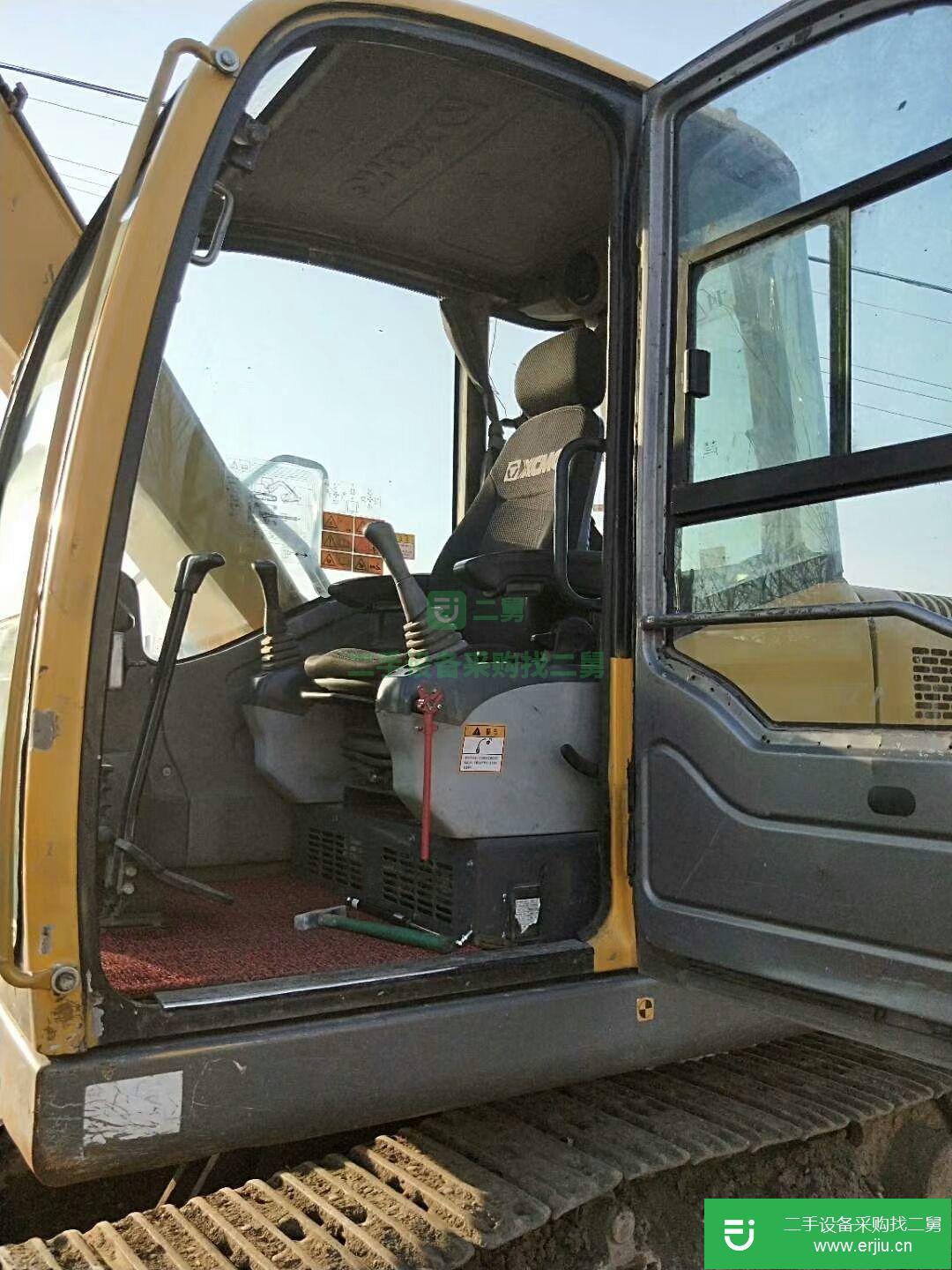 徐工 XE85C 挖掘機