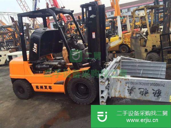 轉(zhuǎn)讓二手廢紙夾包機(jī)/二手旋轉(zhuǎn)圓筒抱夾叉車特價(jià)包郵
