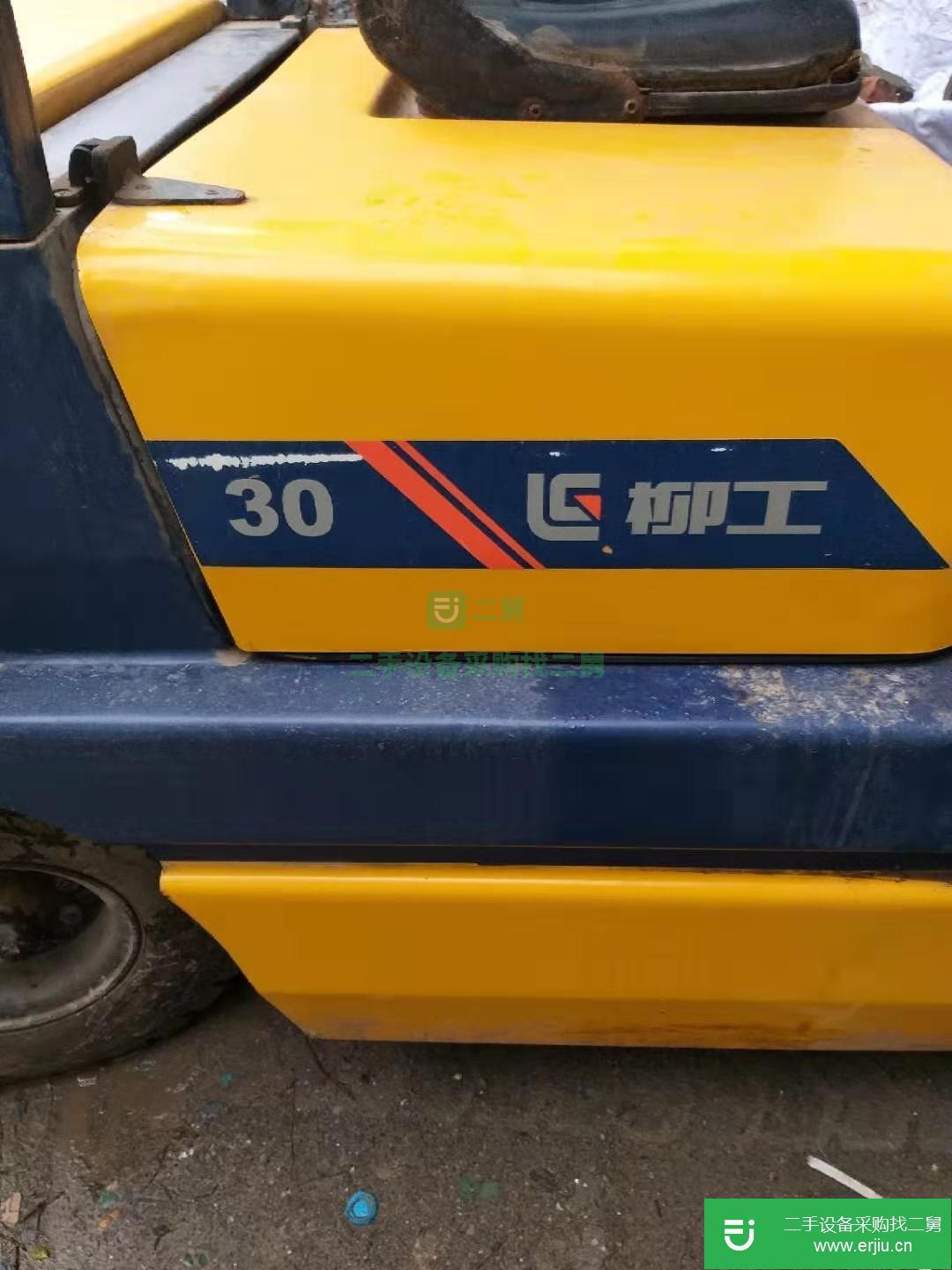 湖北武漢出售二手七成新的柳工 CPC30 叉車