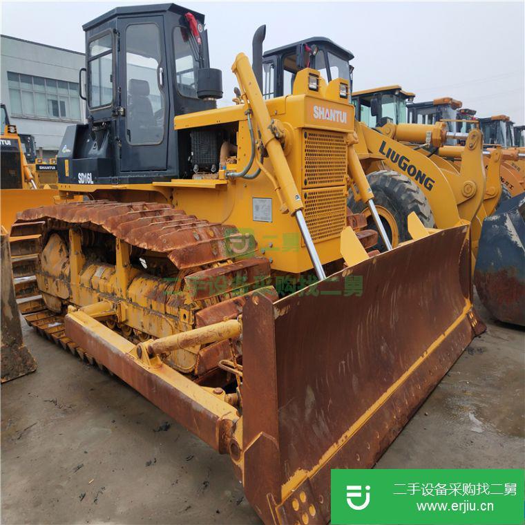 轉讓:二手sd160推土機，二手山推220推土機特價出售