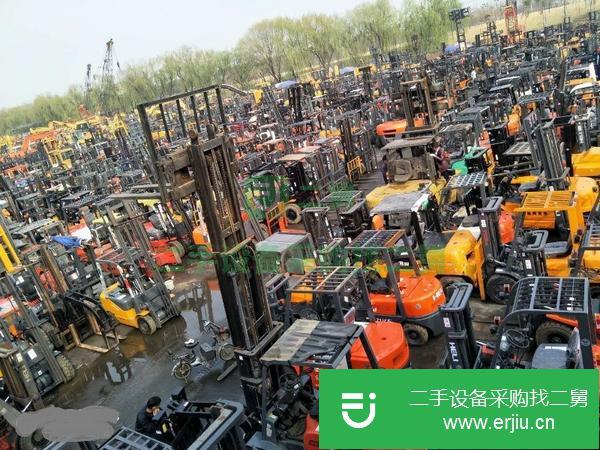 轉讓二手裝卸叉車