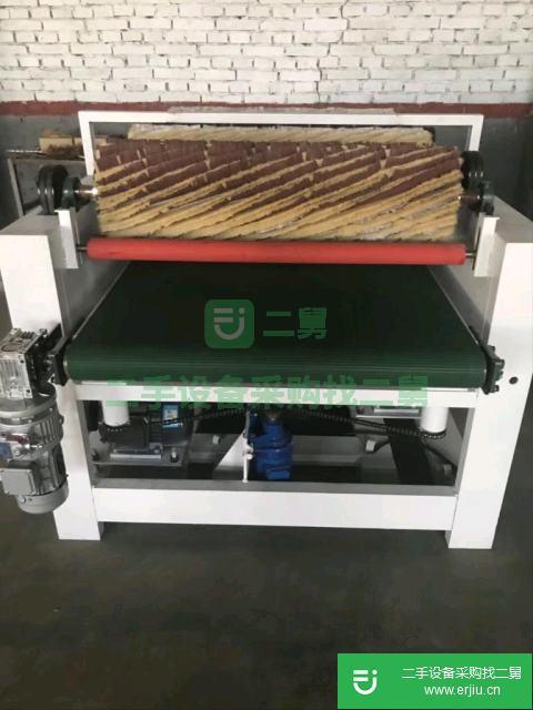 出售曲面拋光拉絲機1米