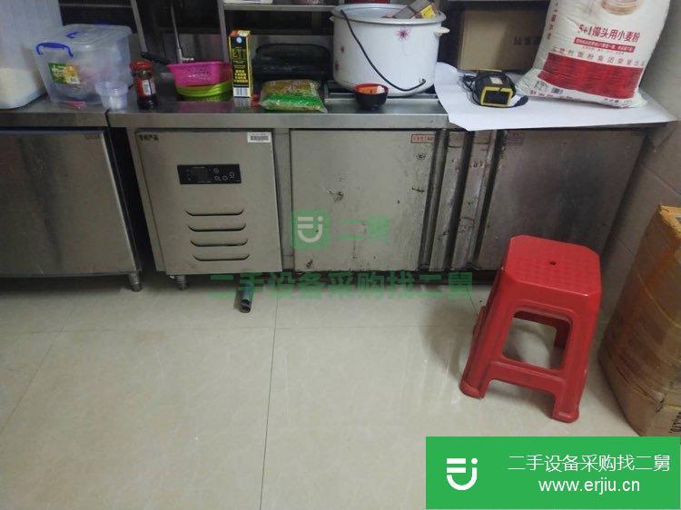 奶茶制作機(jī)器便宜甩賣