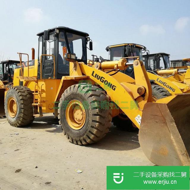 二手50裝載機(jī)急轉(zhuǎn)讓