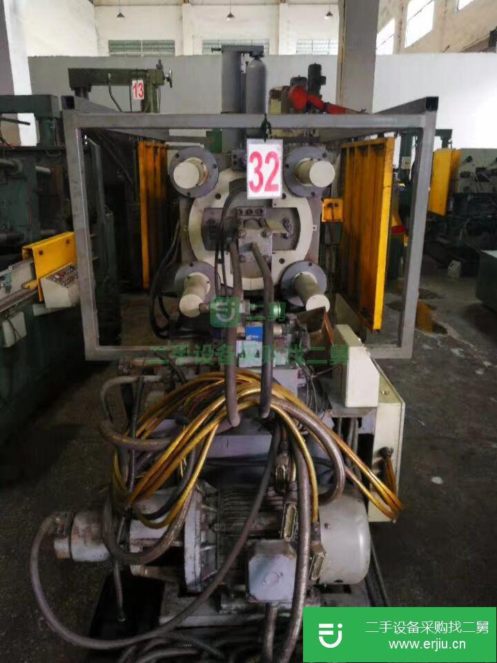 廠家伊之密180噸冷室壓鑄機稀缺資源帶給湯機噴霧機取件機三手