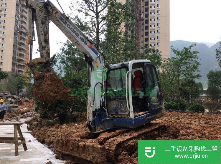 60鉤機轉(zhuǎn)讓60挖掘機