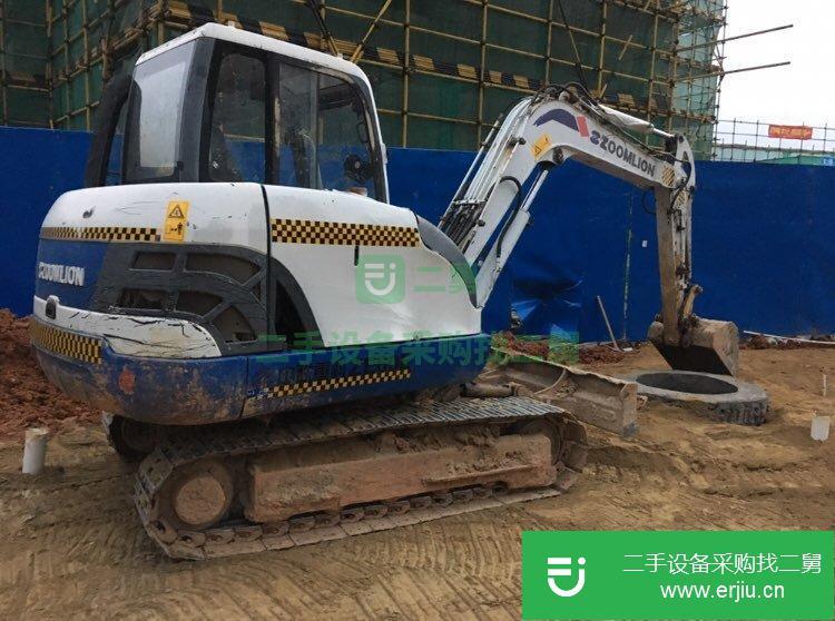 60鉤機轉(zhuǎn)讓60挖掘機