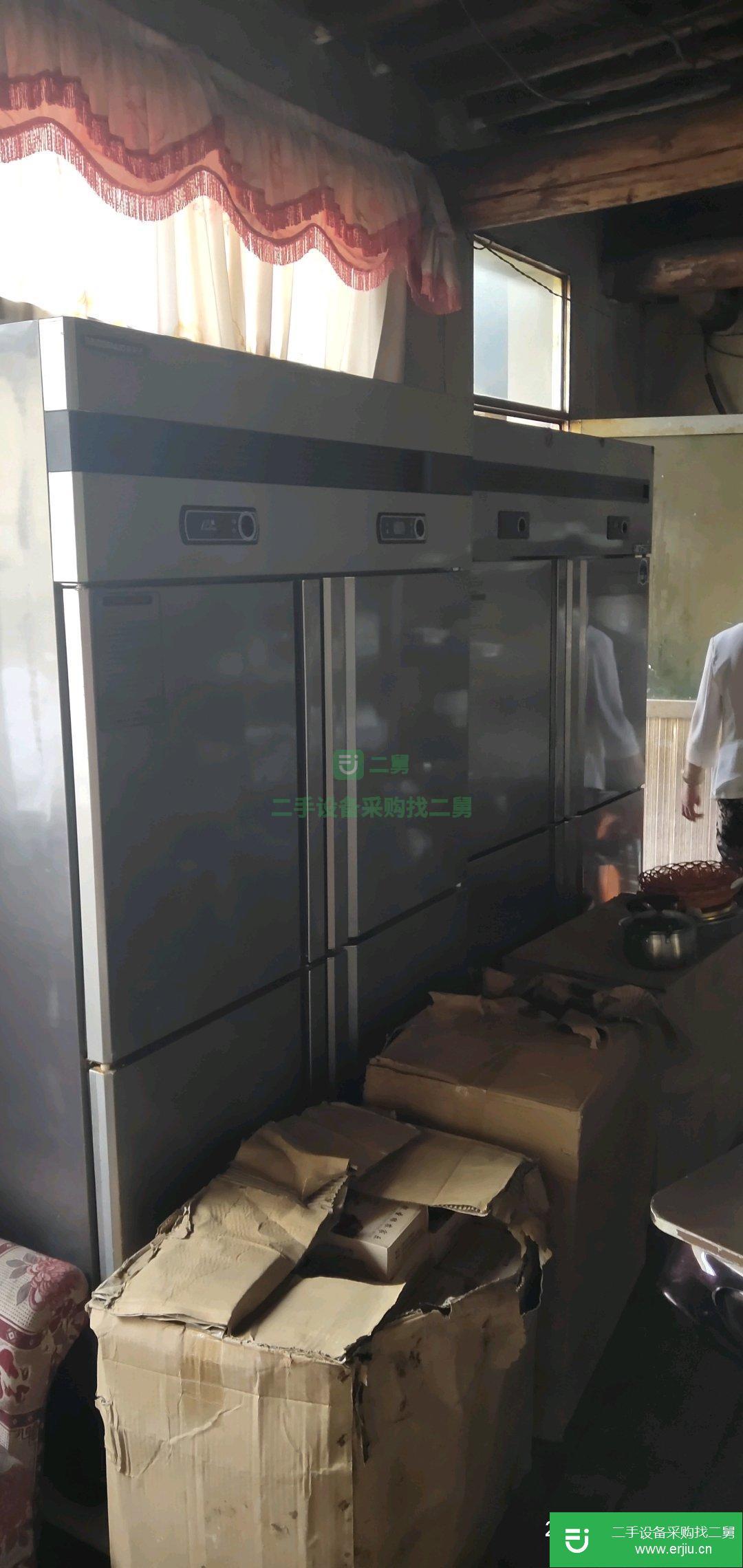 廚房設備以及餐具