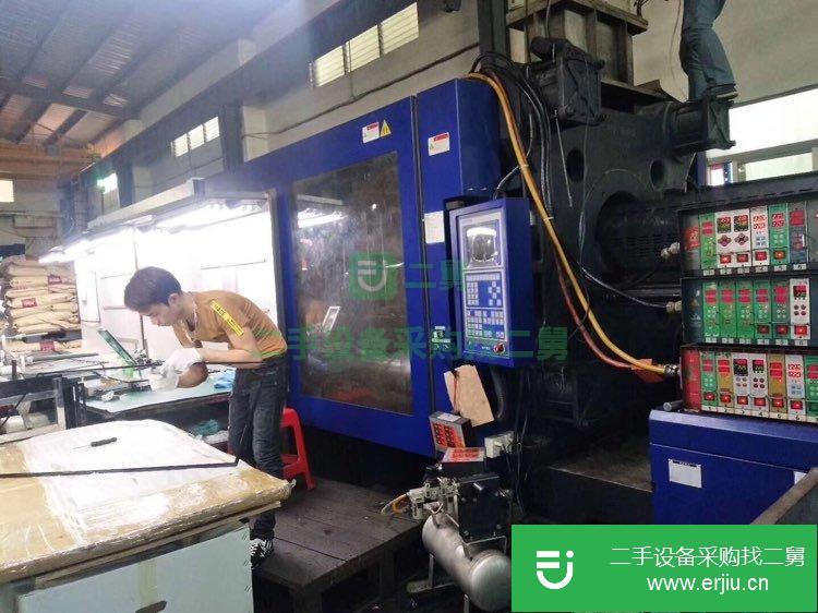 海天2400噸1600噸1300噸1000噸注塑機