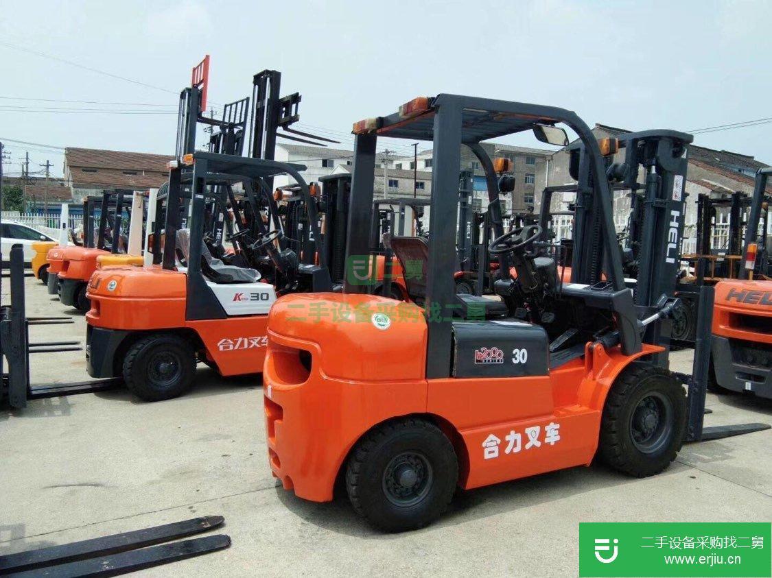 轉讓一臺柴油二手叉車 3噸合力帶中鋼側移叉車便宜處理