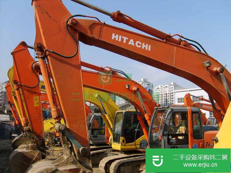 低價(jià)轉(zhuǎn)讓二手小松210挖掘機(jī)