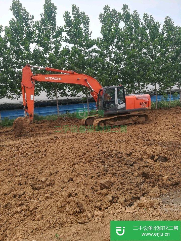 江蘇徐州出售二手的日立200挖掘機本土機