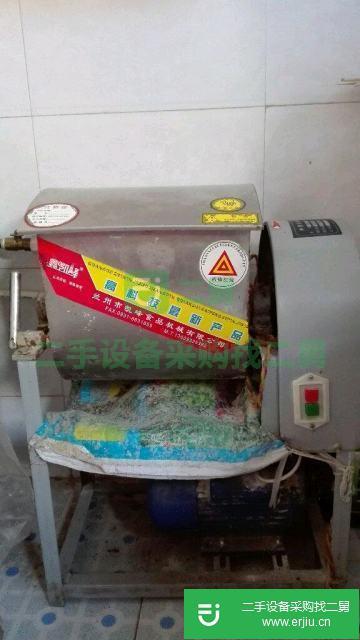 和面機8成新，移動鍋灶