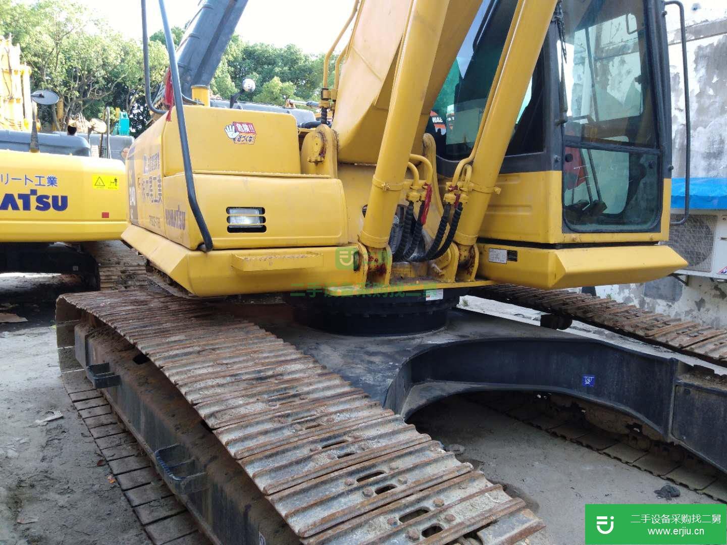 240lc-8 挖掘機 (極品二手小松好車不貴)(慶陽市)_ 個人二手轉讓價格