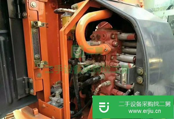 出售原裝二手挖機日立75US