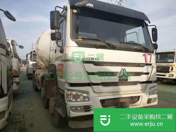 轉讓二手豪沃前四后八攪拌車,三一上裝,大罐車