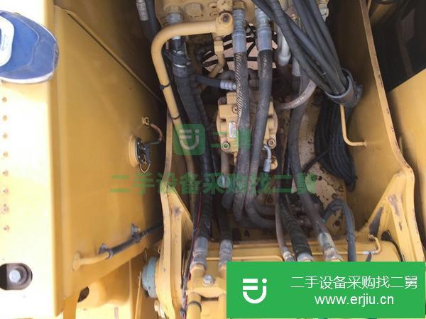 轉(zhuǎn)讓置換進(jìn)口二手挖掘機卡特312C