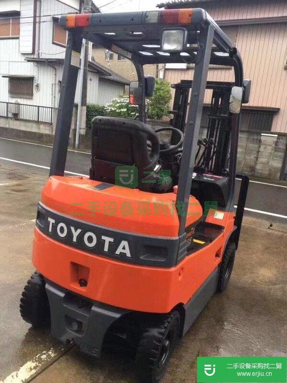 二手進口豐田1.5噸電動叉車，倉庫專用環保電動二手叉車