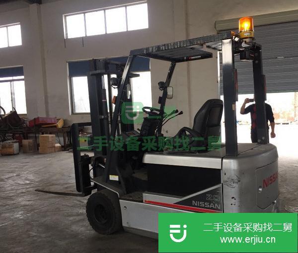 出售小型電瓶叉車,進口三支點電動叉車,二手叉車出售