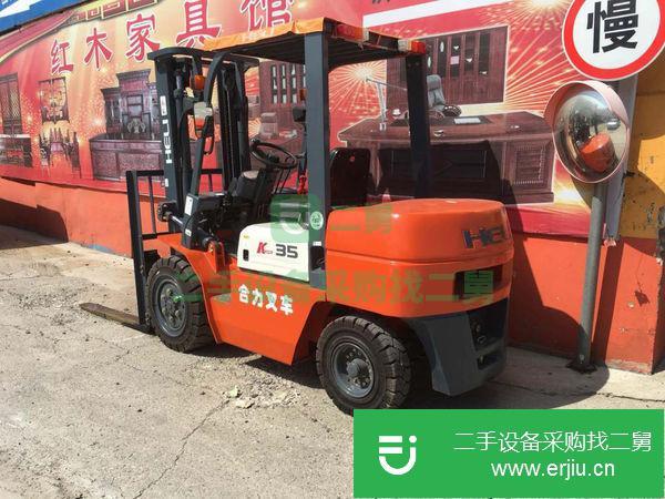 個(gè)人二手叉車出售低價(jià)處理個(gè)人一手3噸合力叉車