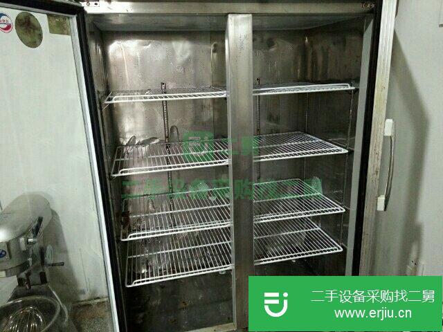 江蘇南通出售二手八成新的2016年的烘焙機器，寶貝8成新