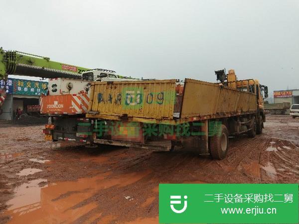 東風天龍12噸石煤吊機,前四后四底盤,帶后支腿,車在武漢