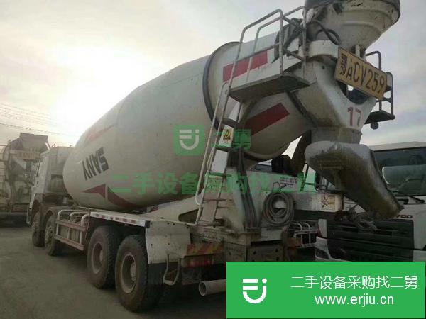 轉讓二手豪沃前四后八攪拌車,三一上裝,大罐車