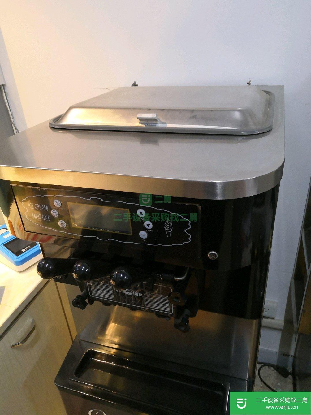 奶茶店冰淇淋機低價出售