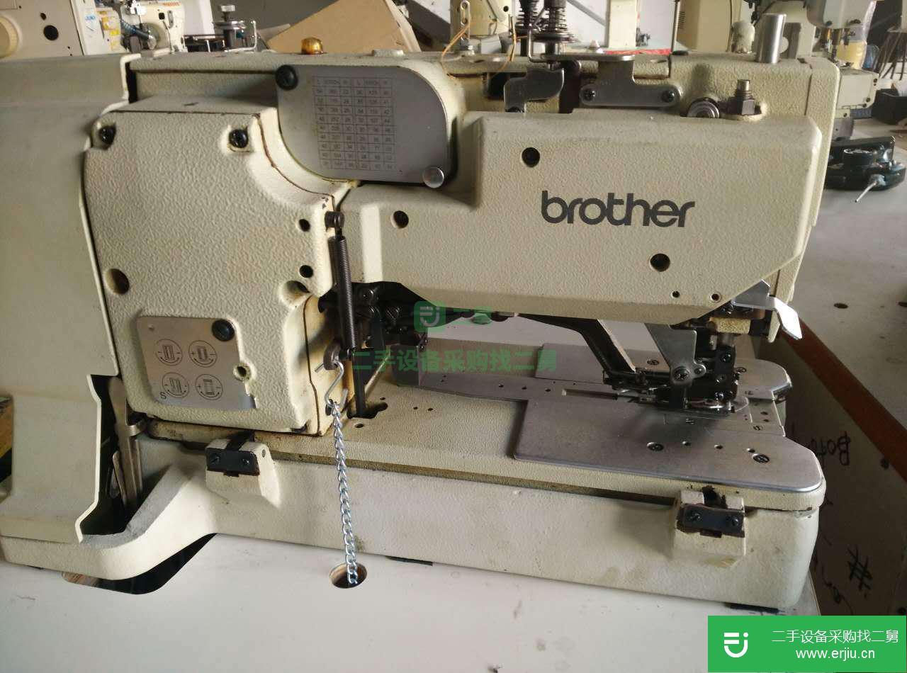 供應二手兄弟平頭鎖眼機 工業縫紉機 Brother直眼紐門車扣眼機