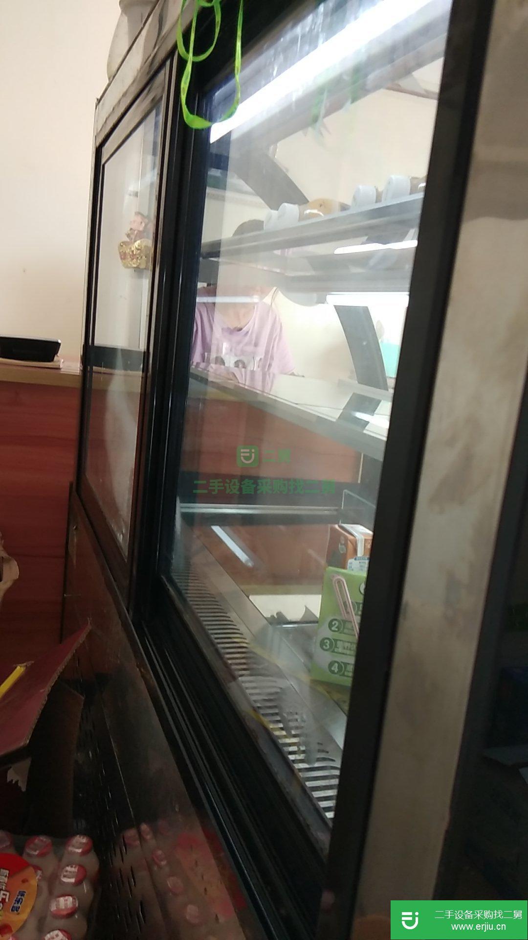 出售二手的九成新蛋糕冷藏展柜，風冷機