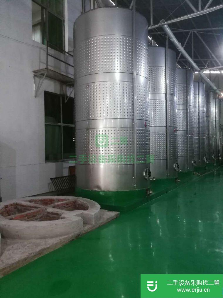 轉讓葡萄酒廠用二手20-60立方不銹鋼儲罐