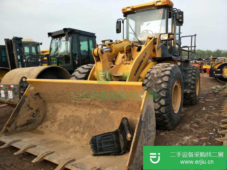 轉(zhuǎn)讓2手臨工953N 956L原版50裝載機 先導(dǎo)操作