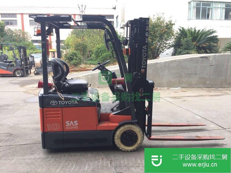 豐田1噸三支點小體積倉儲專用二手叉車，質保一年包郵