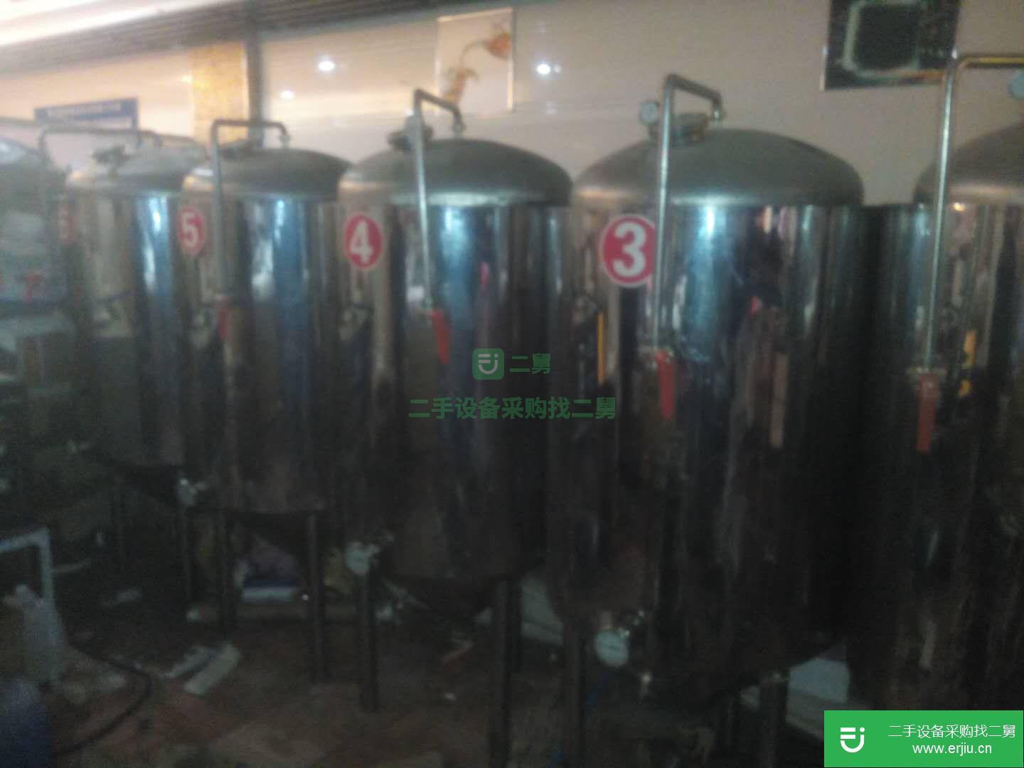 低價(jià)出售自釀啤酒設(shè)備