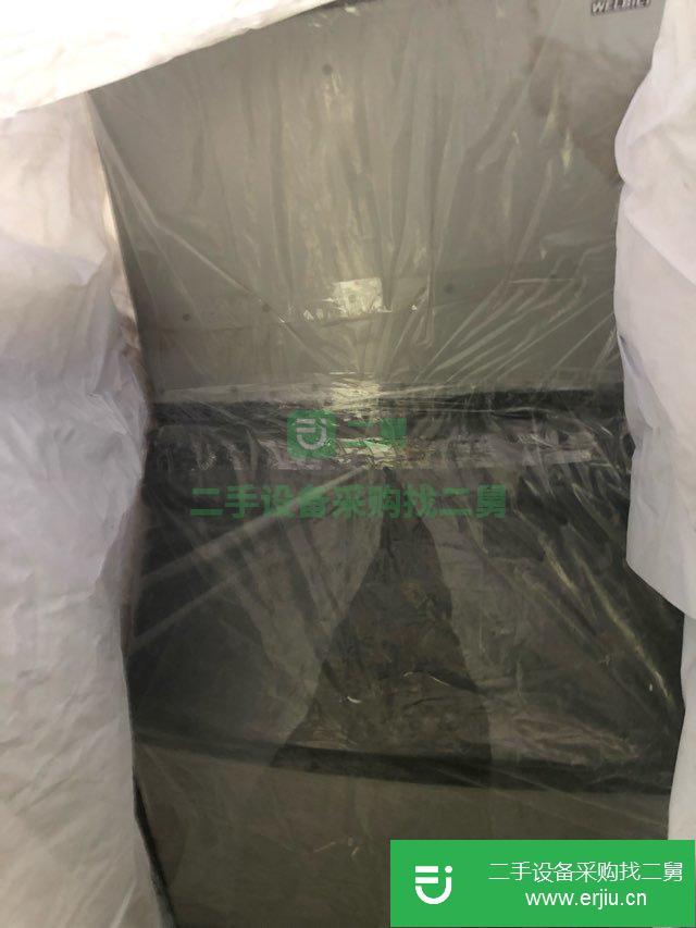 出售二手的進(jìn)口商用制冰機(jī)！