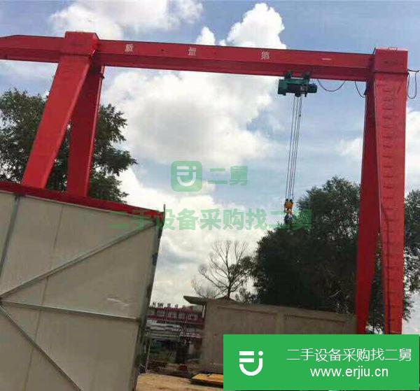 出售二手單雙梁行車,龍門吊,橋式起重機,門式起重機,電磁吸盤,各式鏈條