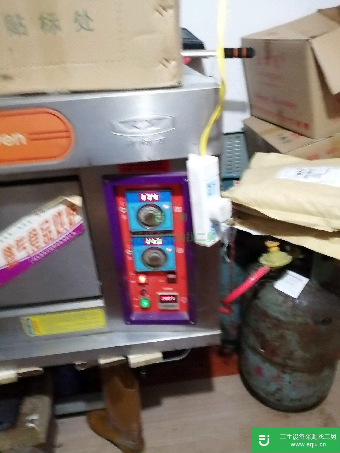 新南方燃氣烤箱一層雙盤8成新轉讓