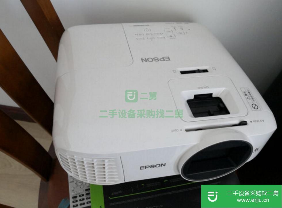 佛山出臺雙hdmi接口的愛普生tw650投影儀