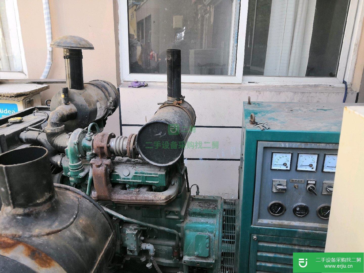 出售300KW發(fā)電機(jī)，