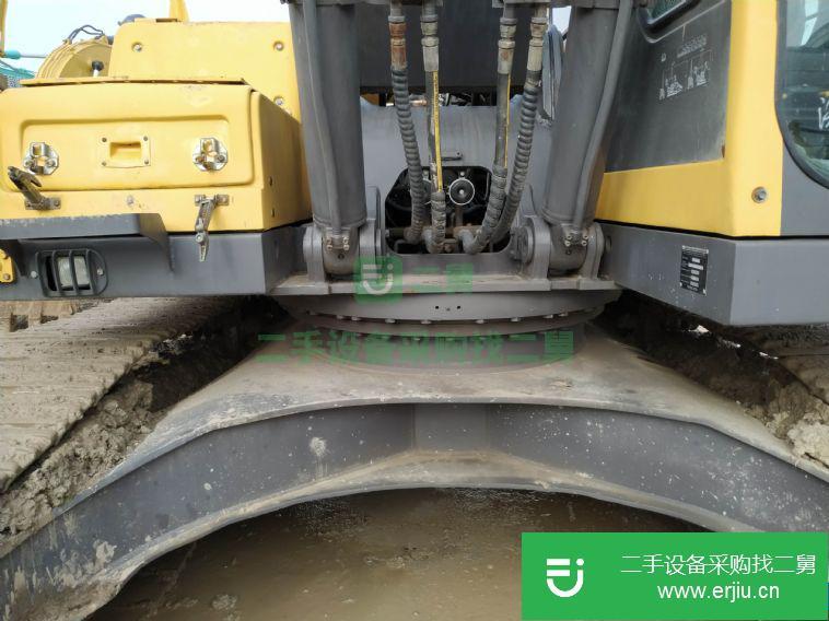 轉(zhuǎn)讓:精品沃爾沃290挖機(jī)
