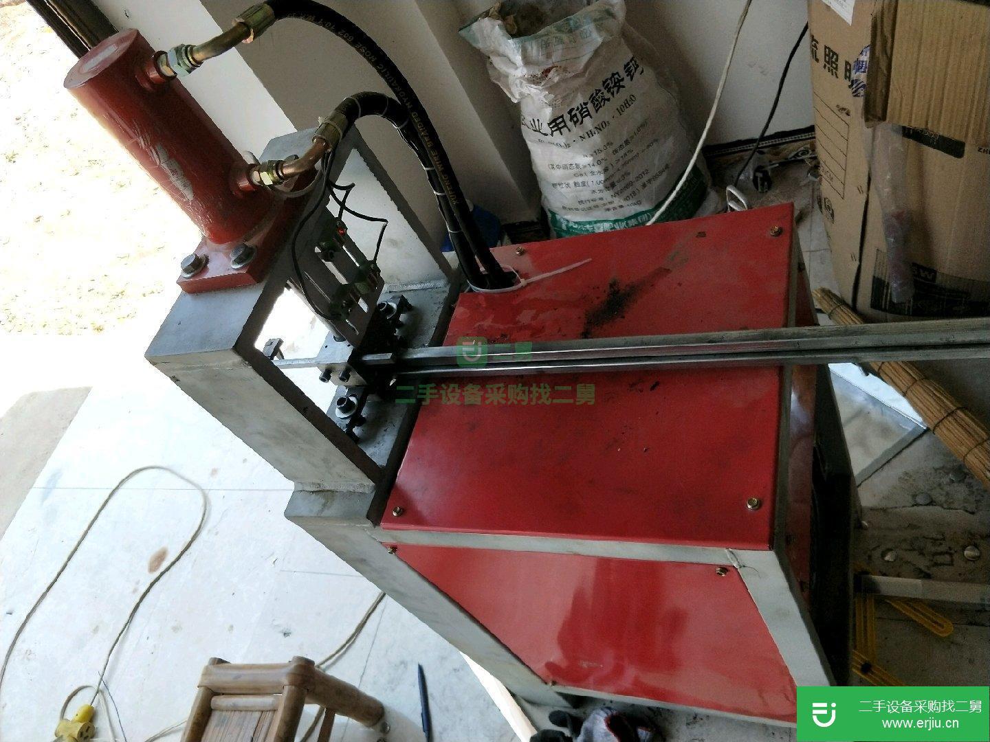 不銹鋼防盜網沖孔機