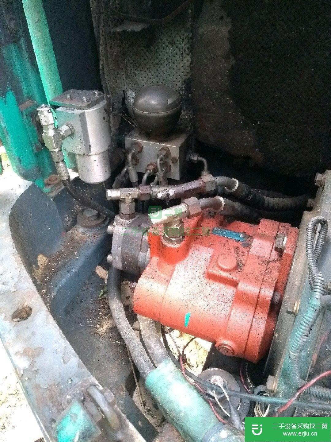 2010年的山河70挖掘機低價出售