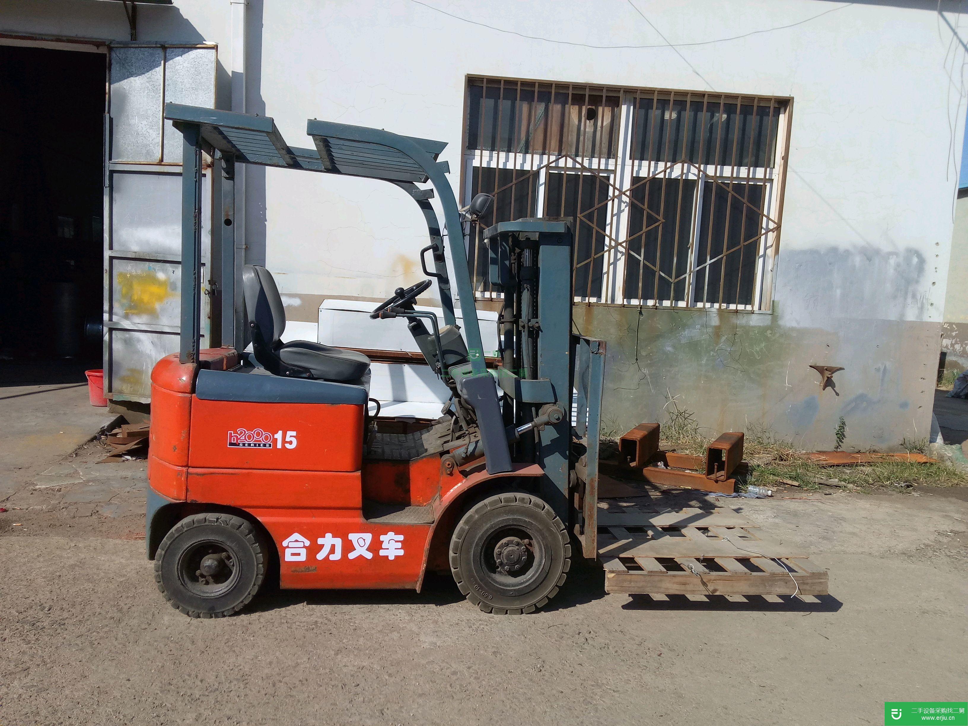 個人低價轉(zhuǎn)讓合力電瓶叉車
