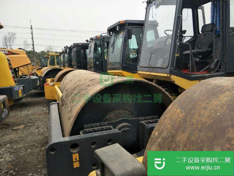 轉(zhuǎn)讓二手徐工22噸壓路機(jī)二手龍工22噸壓路機(jī)