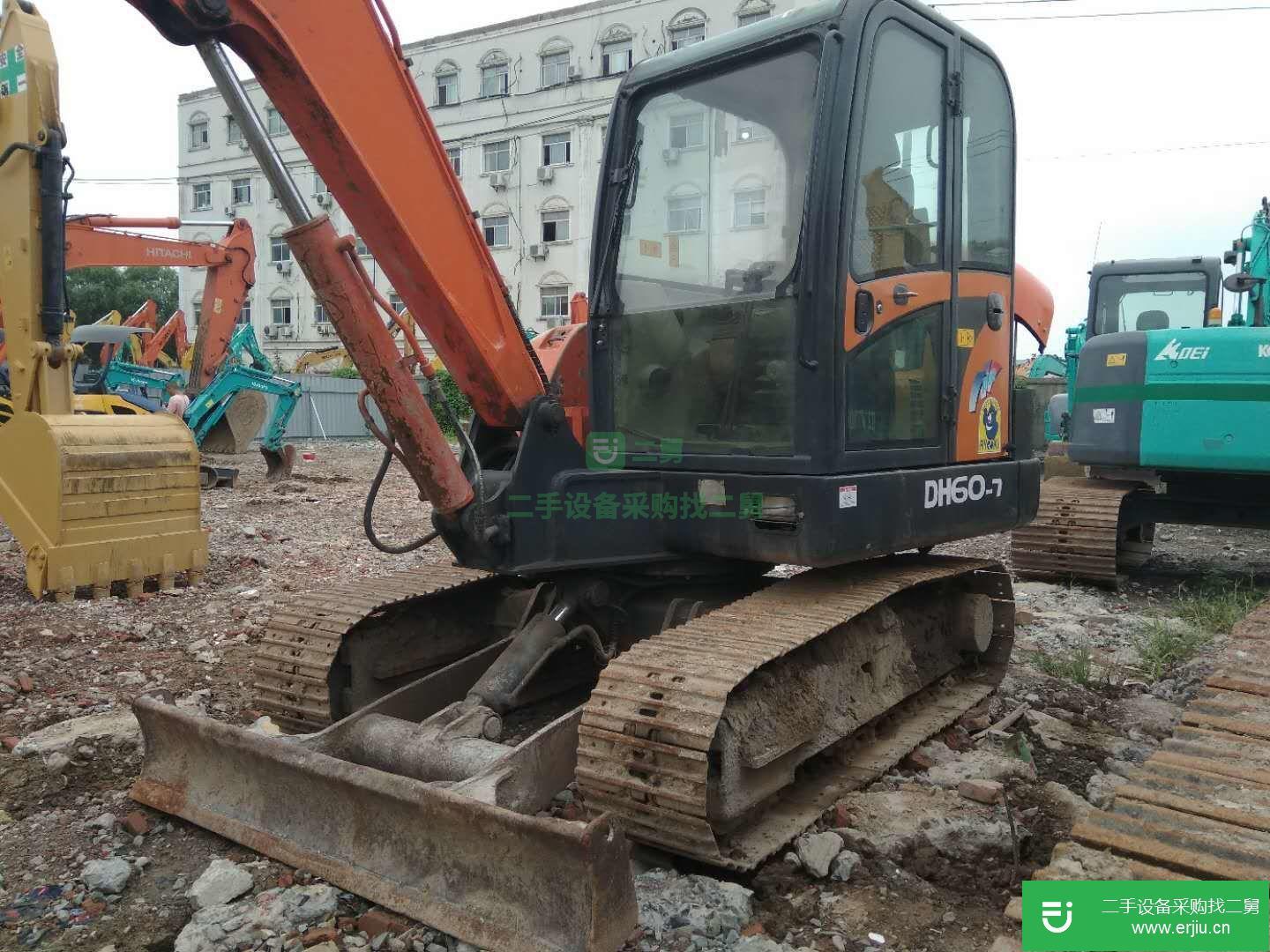 低價出售斗山 DH60-7 挖掘機