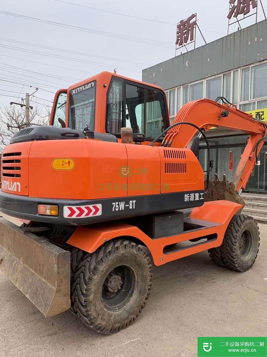 新源 65W-8DF 挖掘機