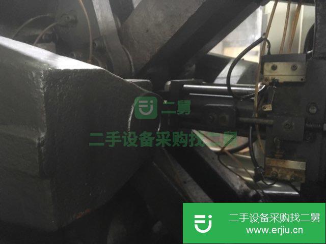 工廠處理:震德180T省電泵注塑機(jī)