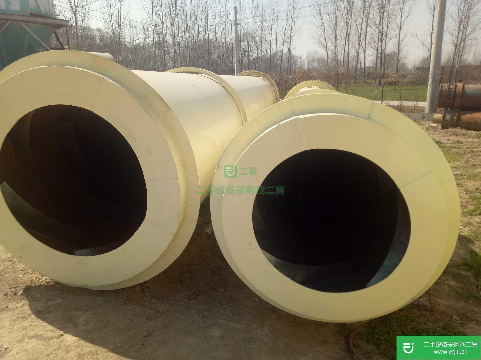 供應二手不銹鋼儲罐,10噸20噸30噸50噸不銹鋼立式儲罐,不銹鋼臥式儲罐